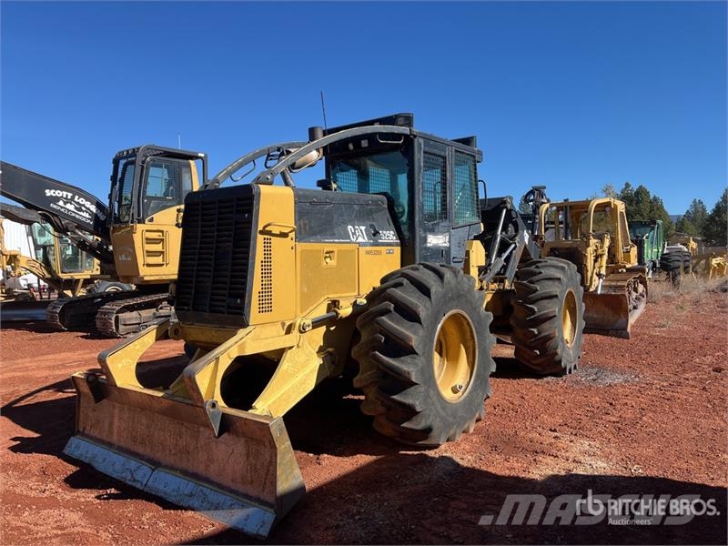 CAT 525C Skidder Trattori Forestali