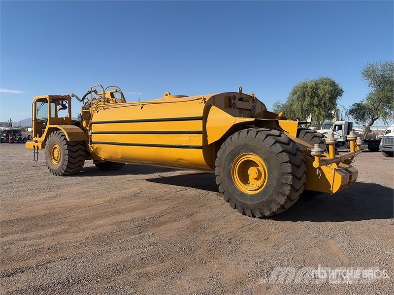 CAT 615C Camiones cisterna