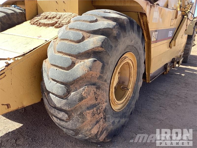 CAT 615C Motor Scraper Raspadores