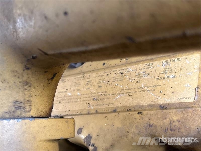 CAT 615C Motor Scraper Skrēperi