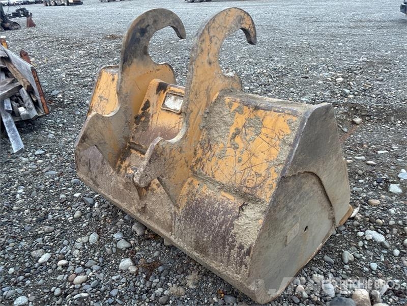CAT 62 in Q/C Cleanup Excavator Bucket - Fits Cat 320 Žlice