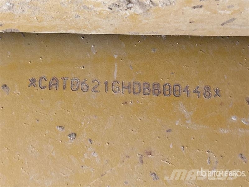 CAT 621G 스크레이퍼
