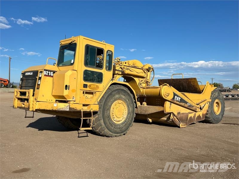 CAT 621G 스크레이퍼