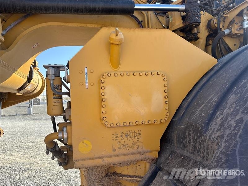 CAT 623K Motor Scraper Elevatoare
