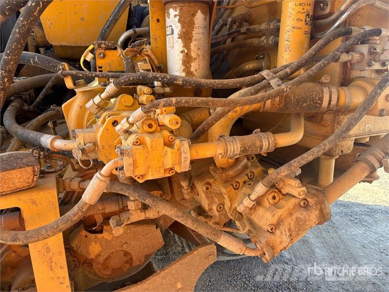 CAT 623K Motor Scraper Elevatoare