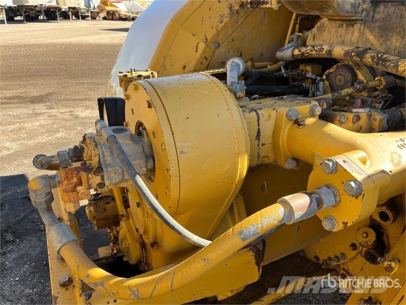 CAT 627F Скрепери