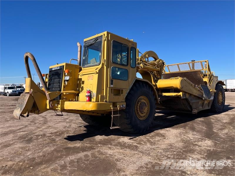 CAT 627F Скрепери