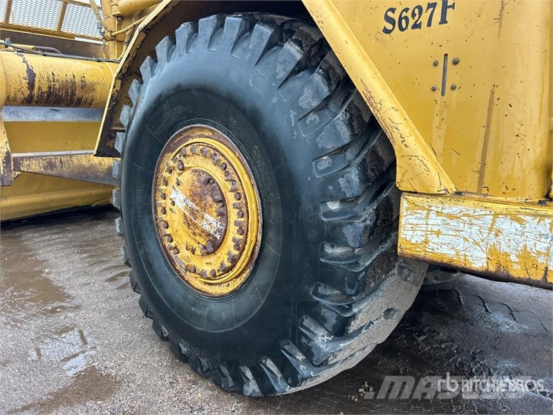 CAT 627F Schaber