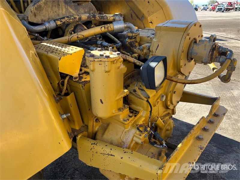 CAT 627F Скрепери