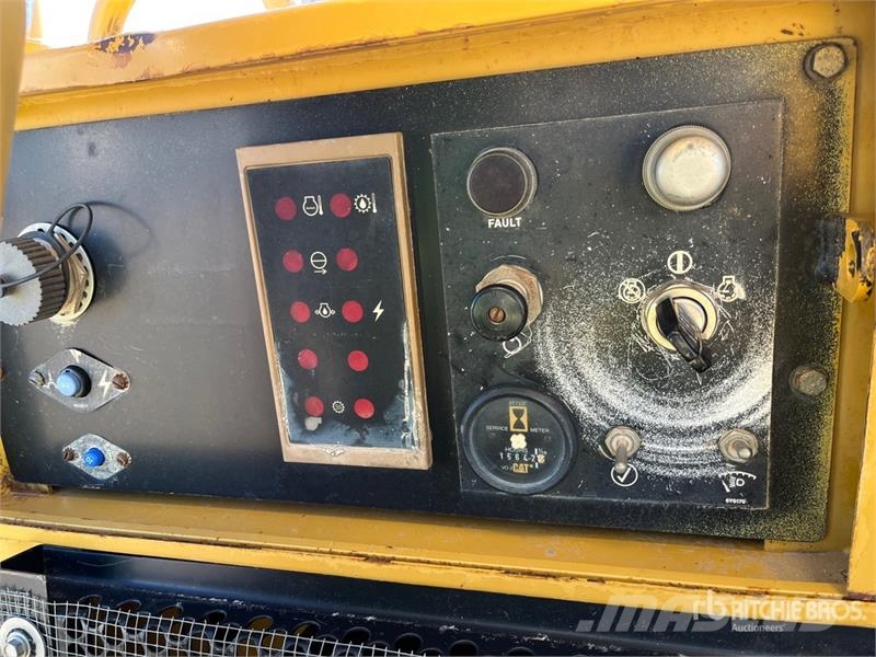 CAT 627F Скрепери