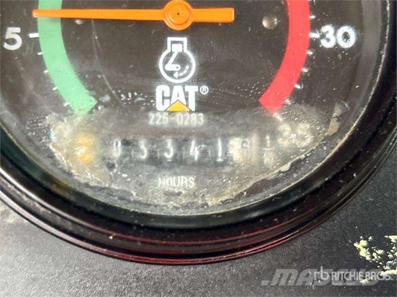 CAT 627F Schaber