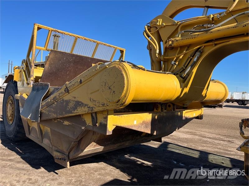 CAT 627F Скрепери