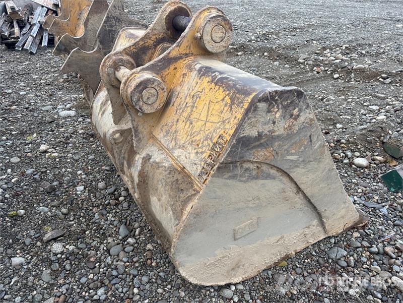 CAT 64 in Q/C Cleanup Excavator Bucket - Fits Cat 320 Žlice