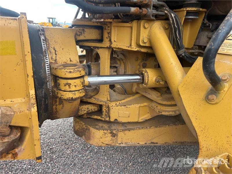 CAT 730 Zglobni damperi