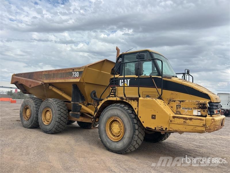 CAT 730 Zglobni damperi