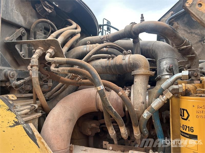 CAT 730 Zglobni damperi