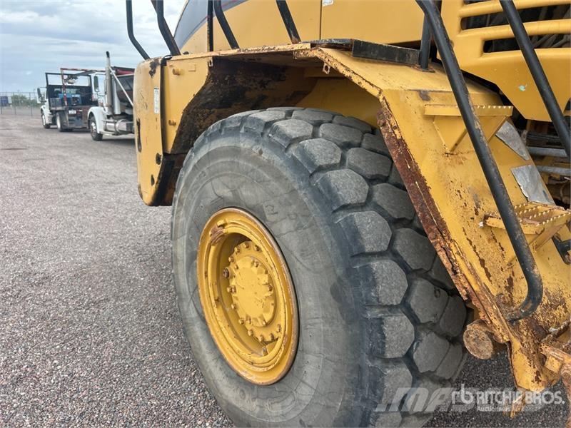 CAT 730 Zglobni damperi
