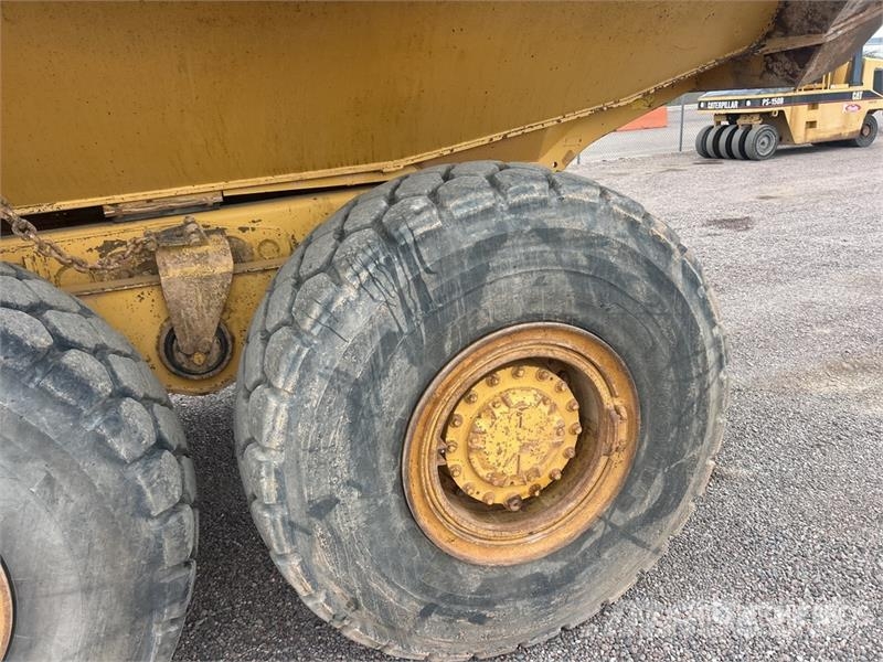 CAT 730 Zglobni damperi