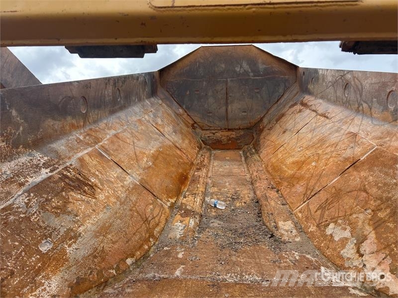 CAT 730 Zglobni damperi