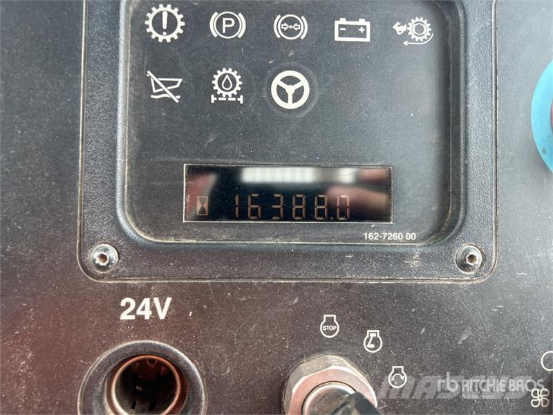 CAT 730 Zglobni damperi