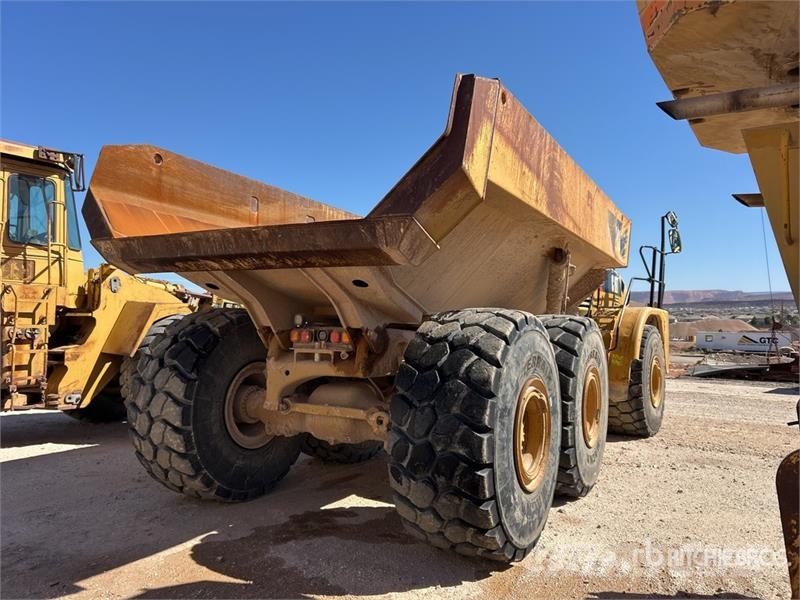 CAT 740 연결식 홀러