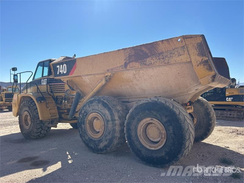 CAT 740 연결식 홀러