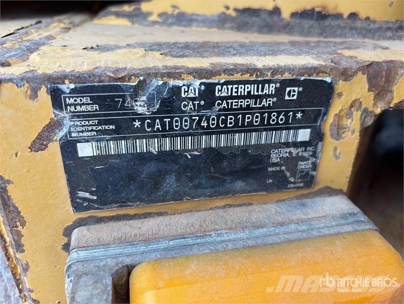 CAT 740 Articulated Water Truck Autocisterne