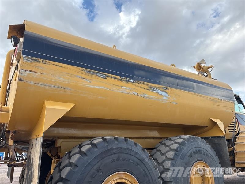 CAT 740 Articulated Water Truck Autocisterne