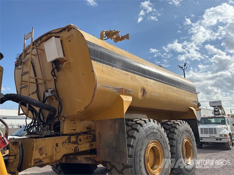 CAT 740 Articulated Water Truck Autocisterne