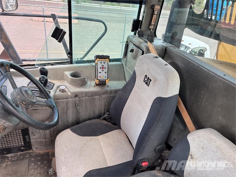 CAT 740 Articulated Water Truck Autocisterne