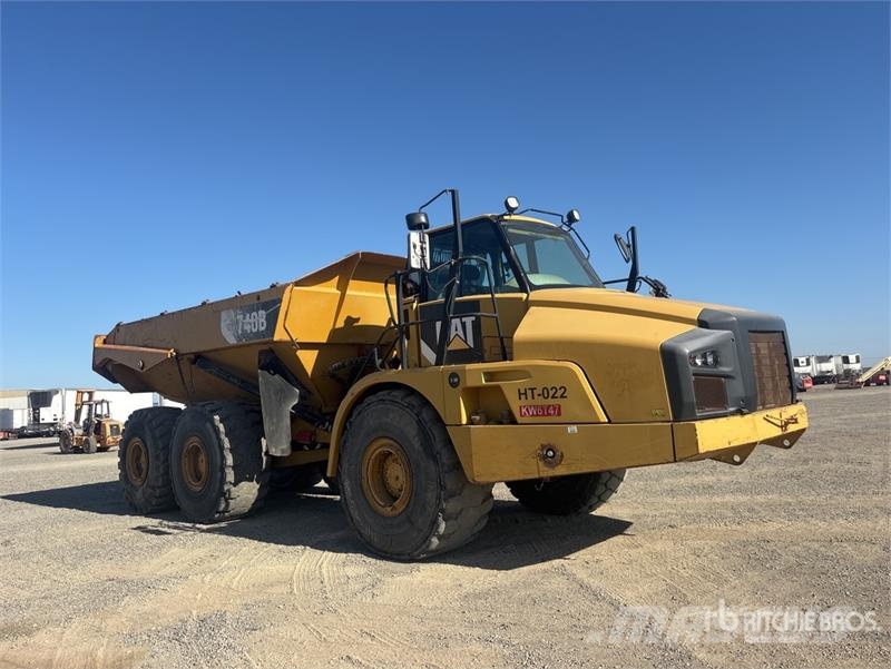 CAT 740B Dumper - Knickgelenk