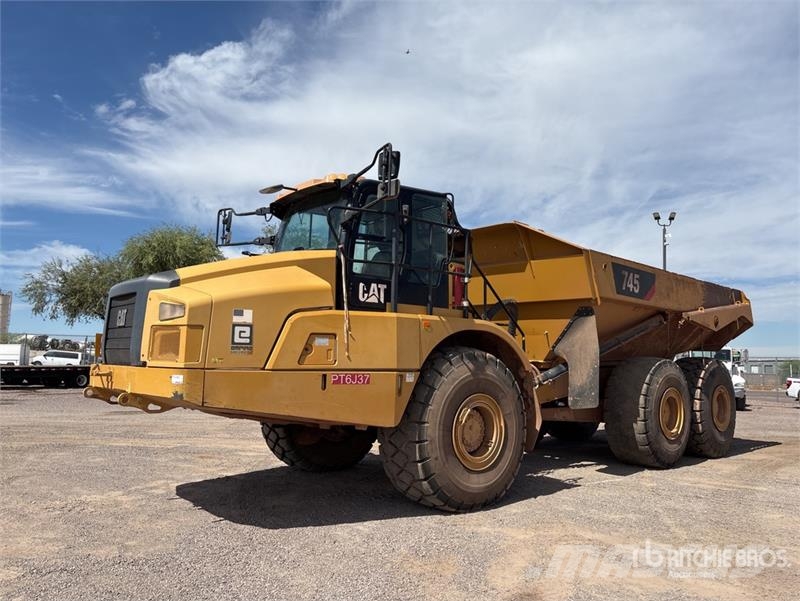 CAT 745 Articulated Dump Truck Camiones articulados