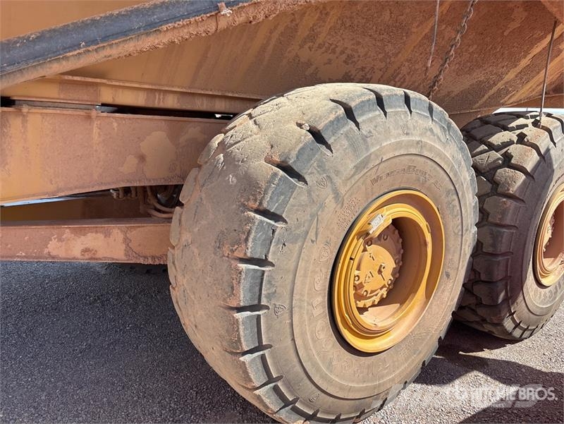 CAT 745 Articulated Dump Truck Camiones articulados