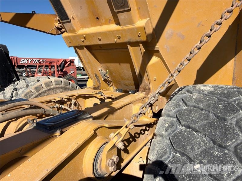 CAT 745C Articulated Haulers