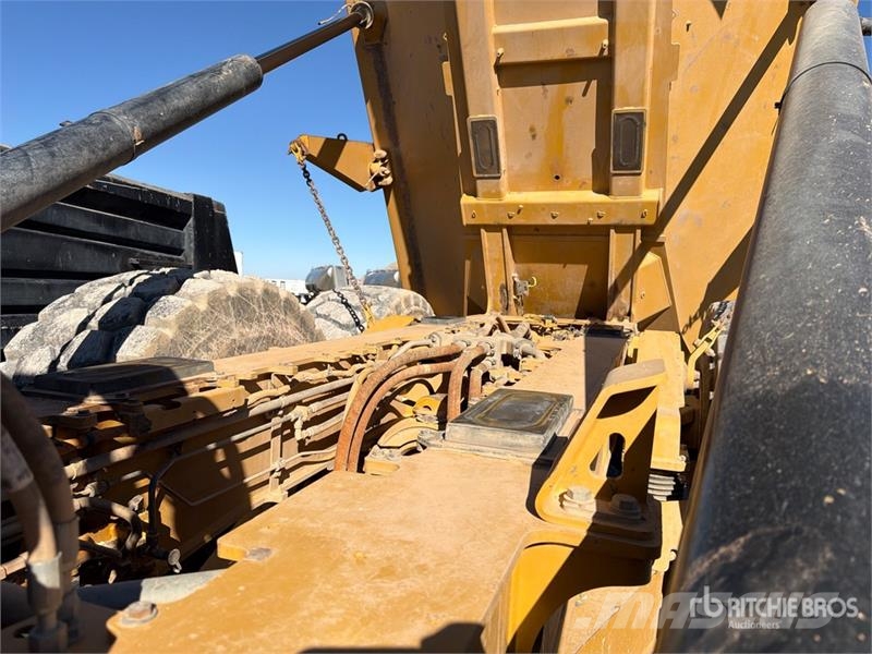 CAT 745C Articulated Haulers
