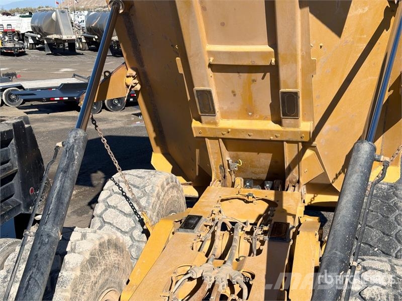 CAT 745C Articulated Haulers