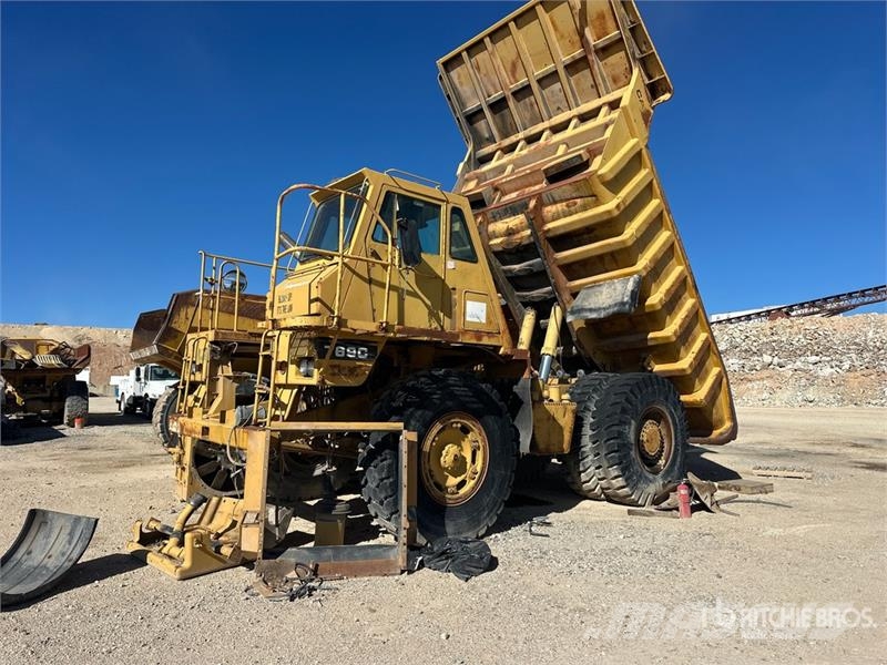 CAT 769C 鉸接式起吊車