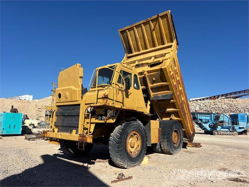 CAT 769C 鉸接式起吊車