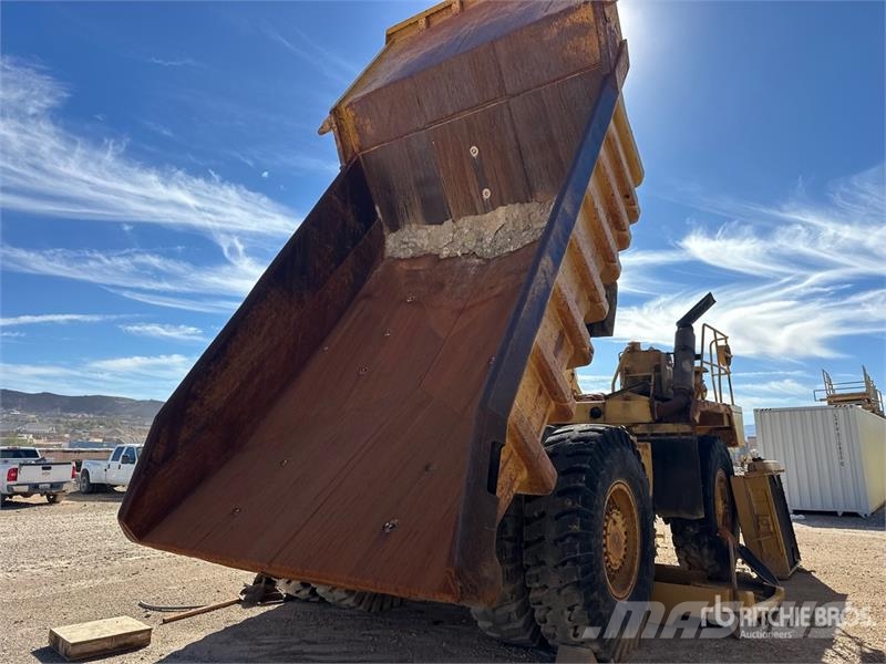 CAT 769C 鉸接式起吊車
