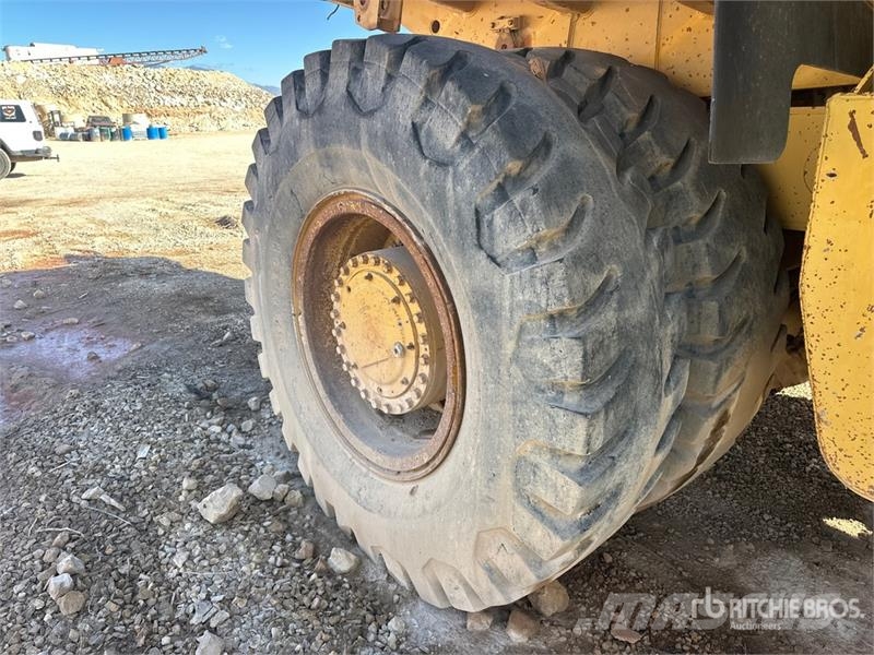 CAT 769C 鉸接式起吊車