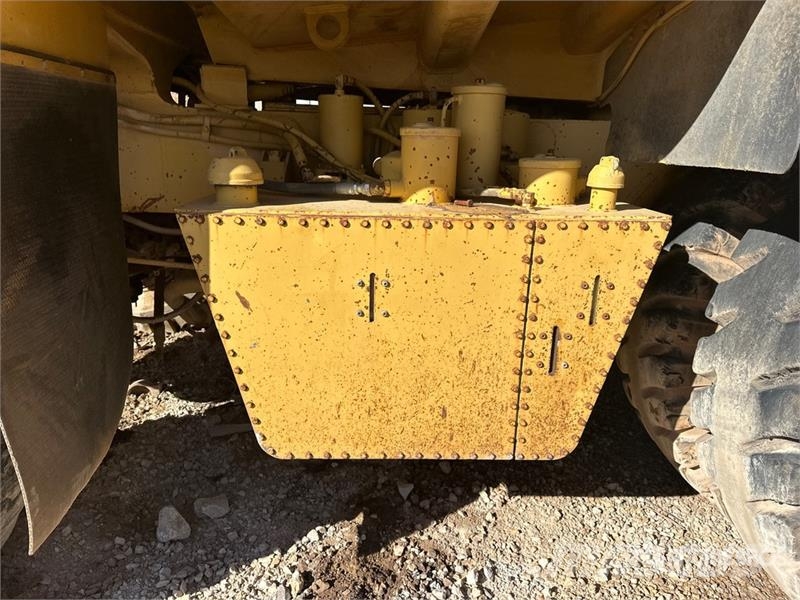 CAT 769C 鉸接式起吊車