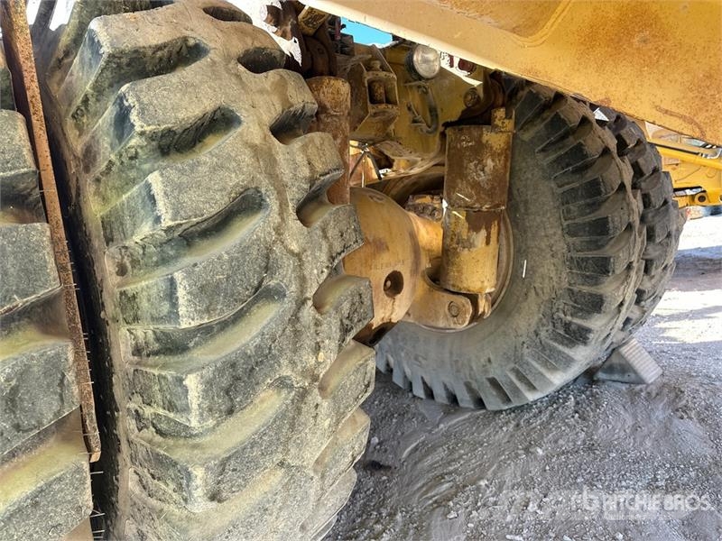CAT 769C 鉸接式起吊車