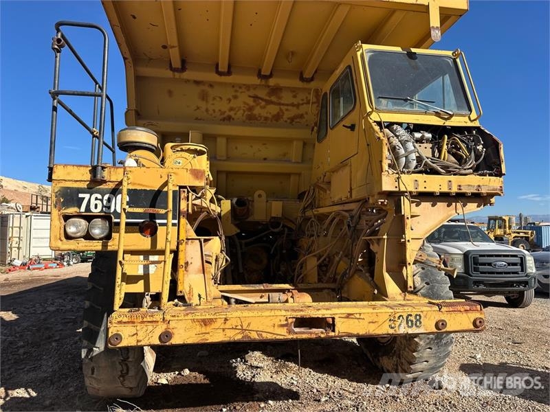 CAT 769C 鉸接式起吊車
