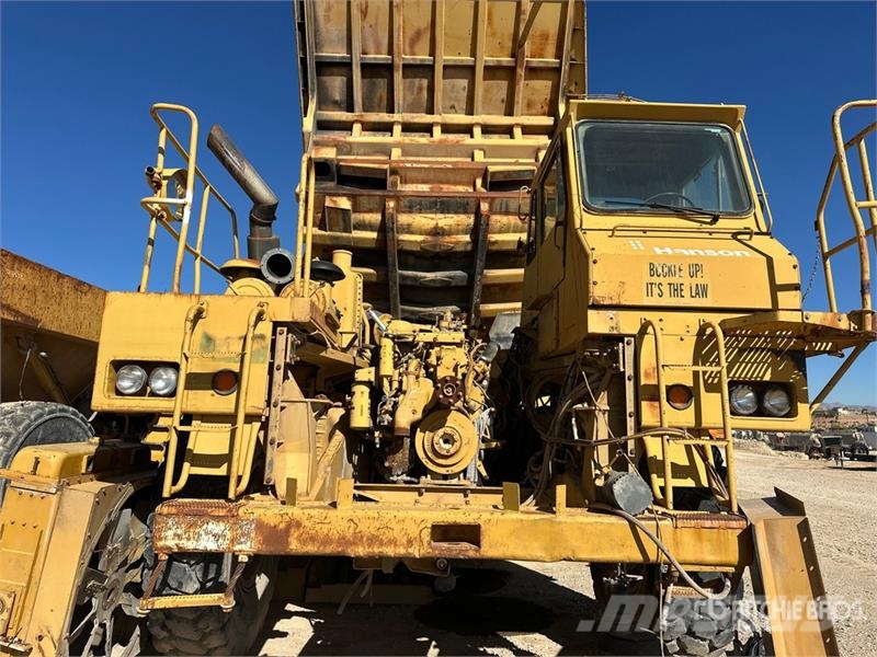 CAT 769C 鉸接式起吊車