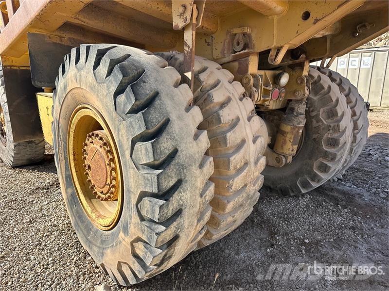 CAT 769C 鉸接式起吊車