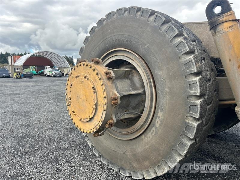 CAT 777D Haul Truck Kĺbové nákladné autá