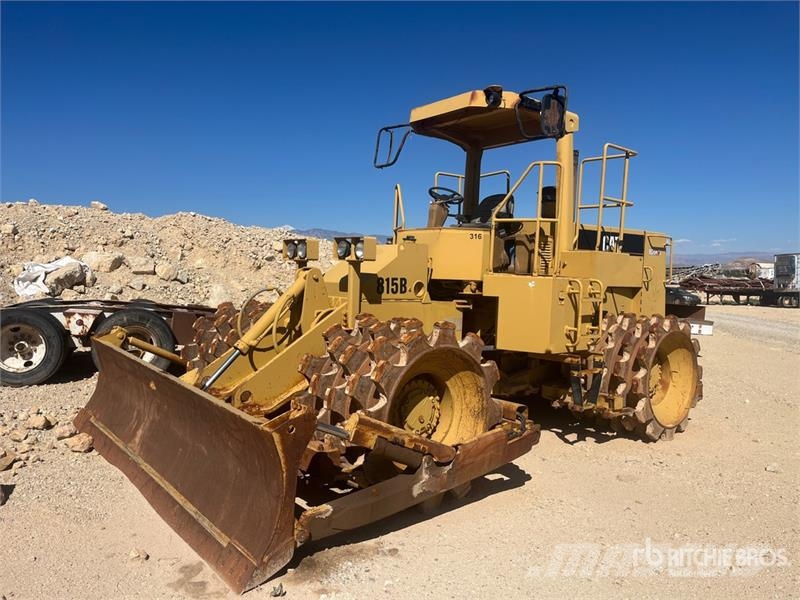 CAT 815B 土壤壓實機