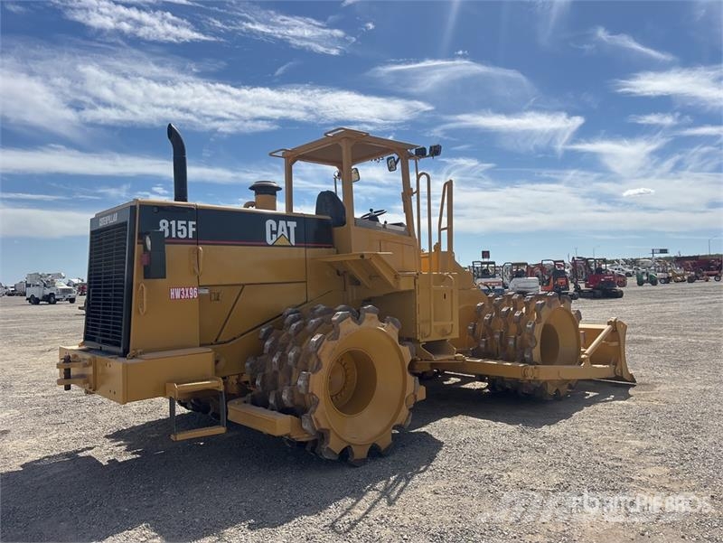 CAT 815F ضاغطات التربة