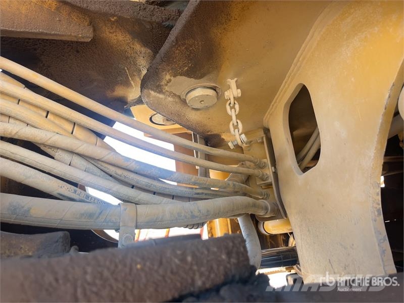 CAT 825H Soil Compactor Zemin sıkıştırma makineleri