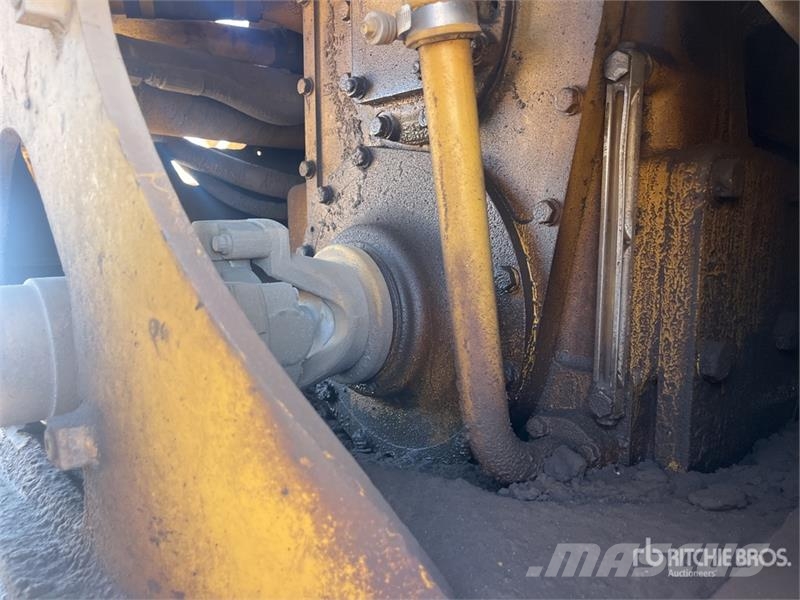 CAT 825H Soil Compactor Zemin sıkıştırma makineleri